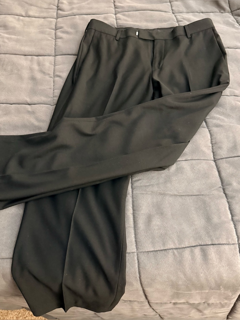 Men’s Kenneth Cole Reaction dress pants size 32x30.